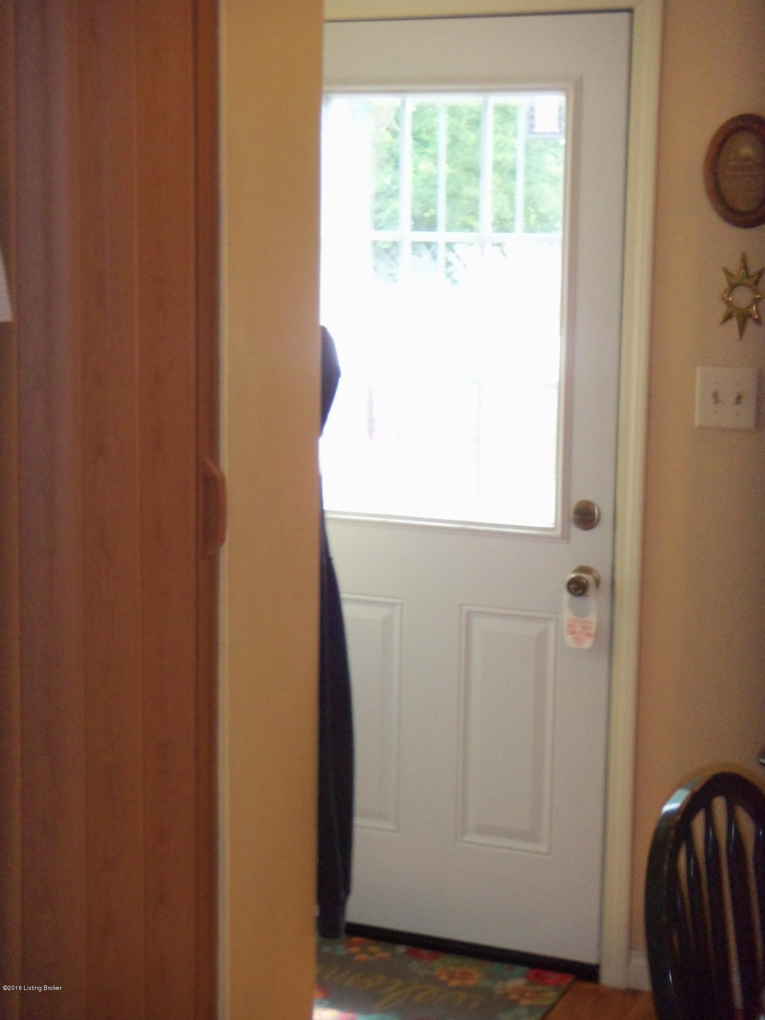 356 Blossom Road Louisville, KY 40229 - Photo 14 of 39 Side Door
