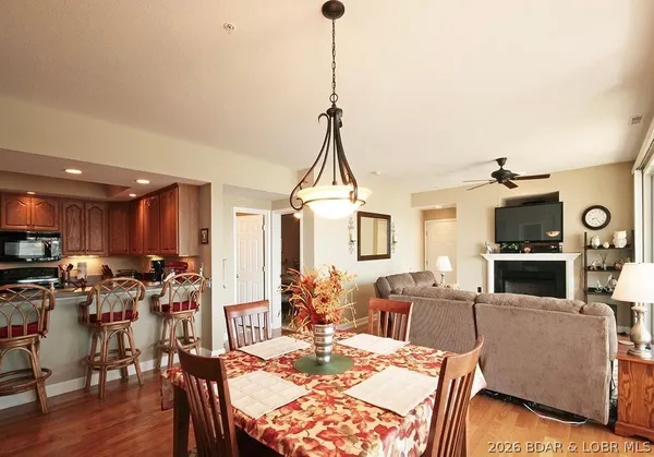 $339,900 | 985 Summer Pl Drive, Unit 1A, Camdenton, MO 65020