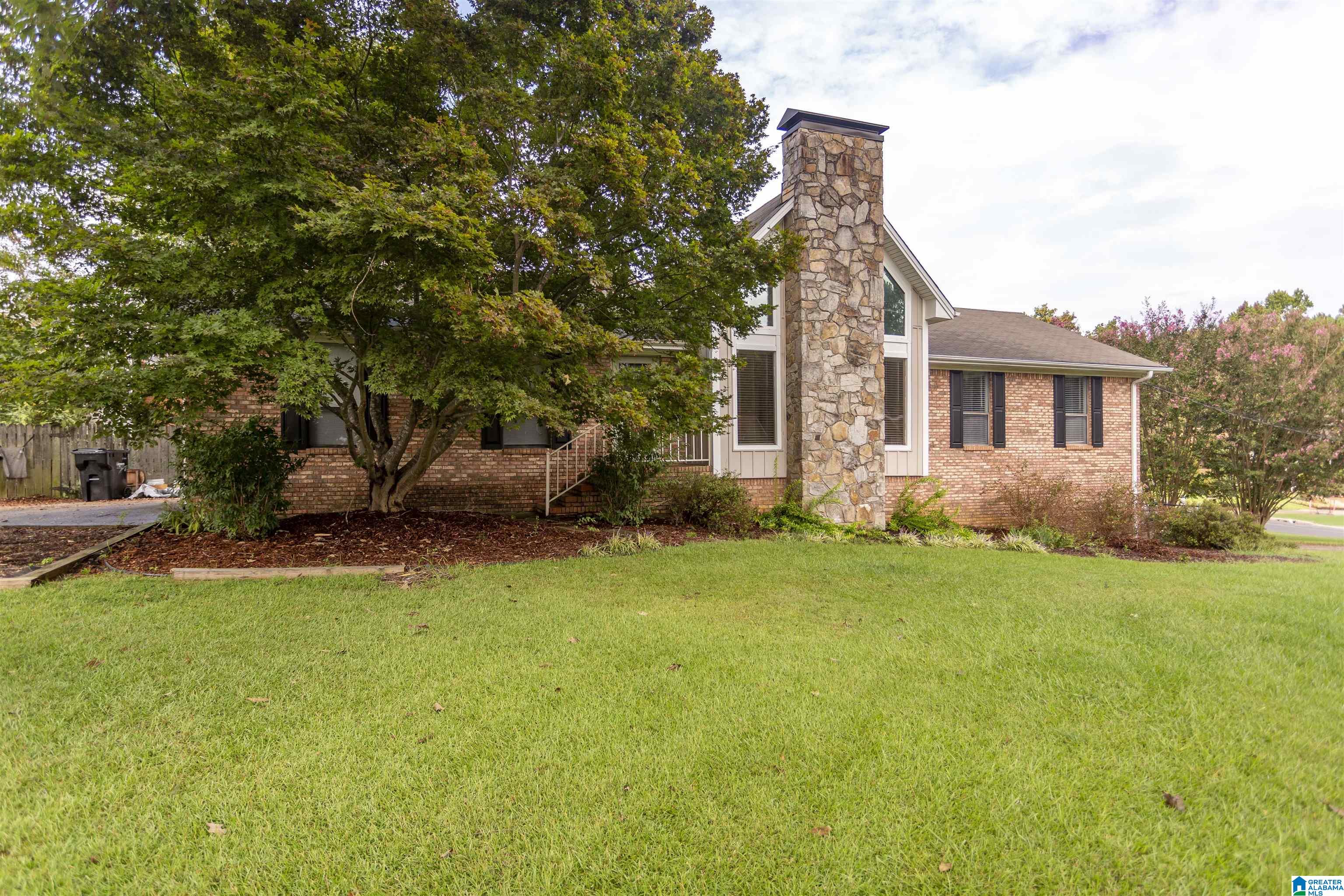 901 Jason Circle Mount Olive, AL 35117 - Photo 3 of 43