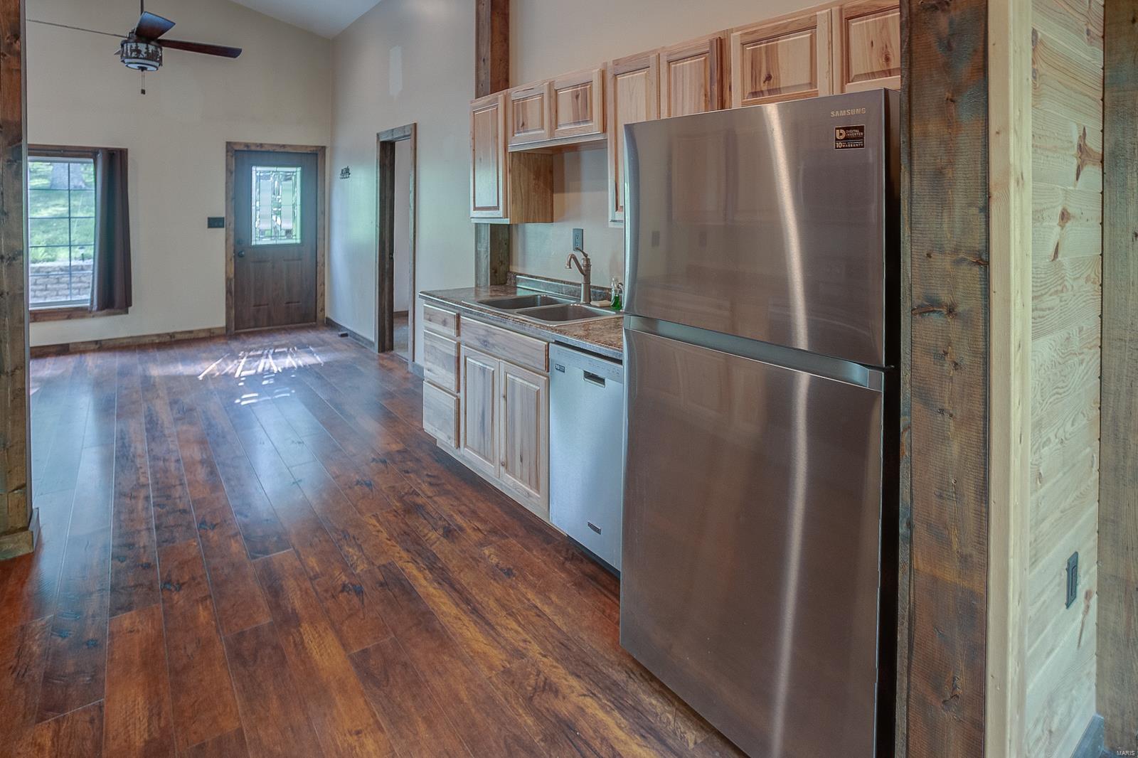 730 City Lake Road Hillsboro, IL 62049 - Photo 16 of 66 Gallery Image 16
