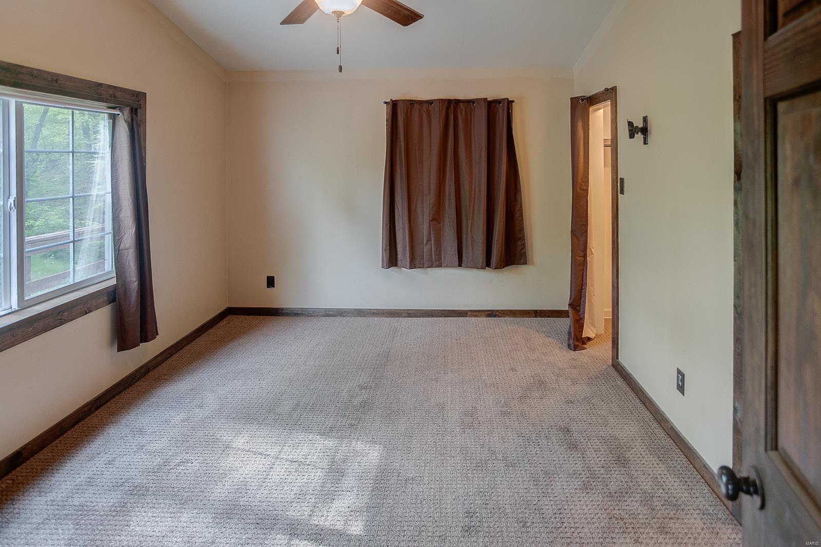 730 City Lake Road Hillsboro, IL 62049 - Photo 19 of 66 Gallery Image 19