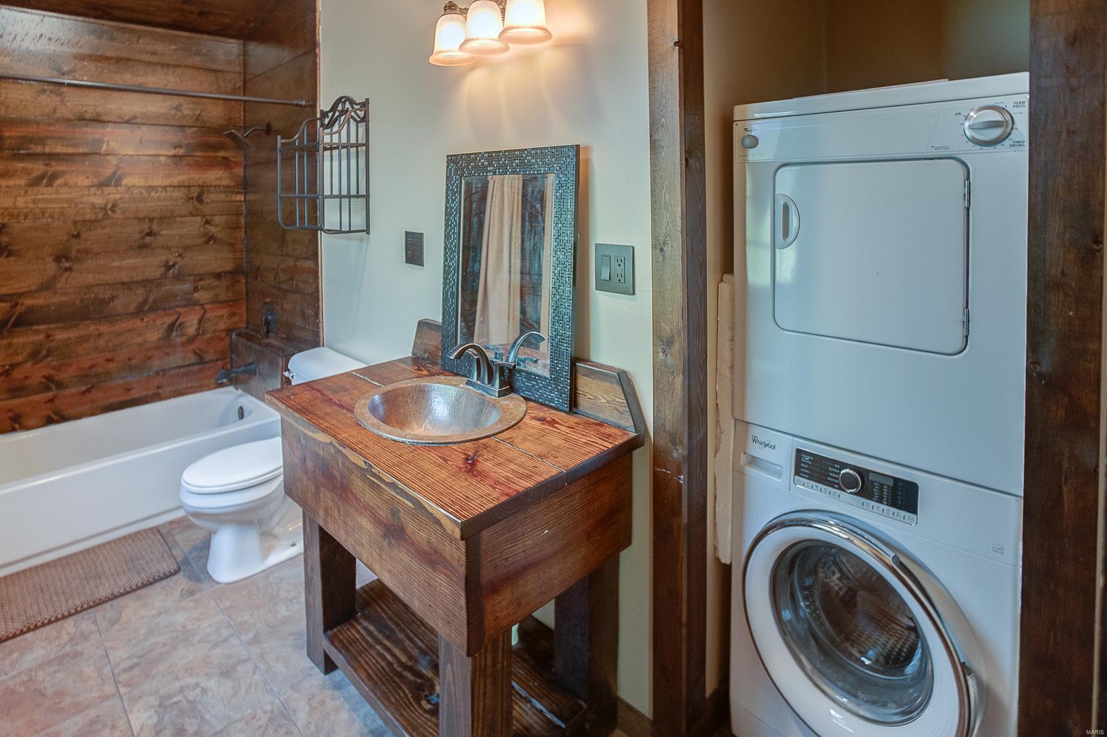 730 City Lake Road Hillsboro, IL 62049 - Photo 29 of 66 Gallery Image 29