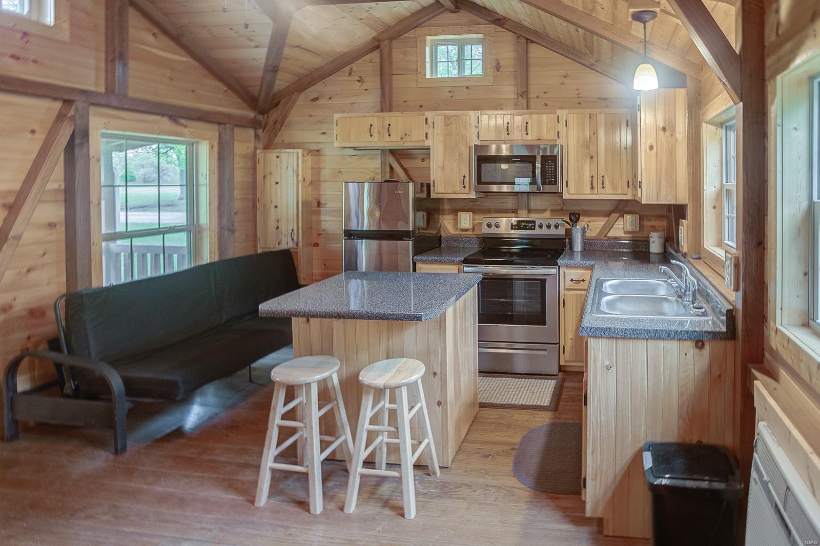 730 City Lake Road Hillsboro, IL 62049 - Photo 36 of 66 Gallery Image 36
