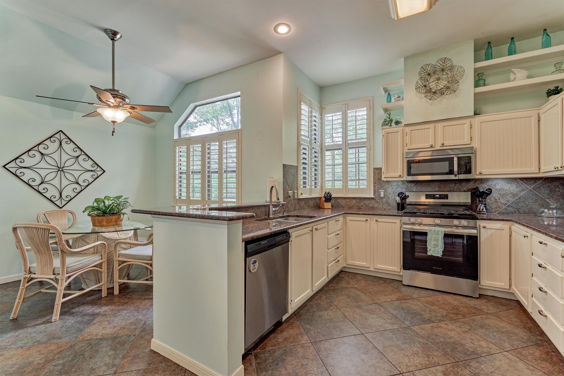 26 Twisted Birch Pl Court Spring, TX 77381 - Photo 22 of 47