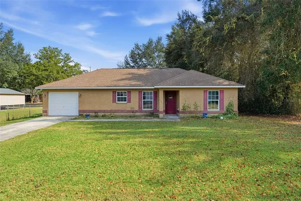 $213,500 | 14165 Southeast 35th Court, Summerfield, FL 34491