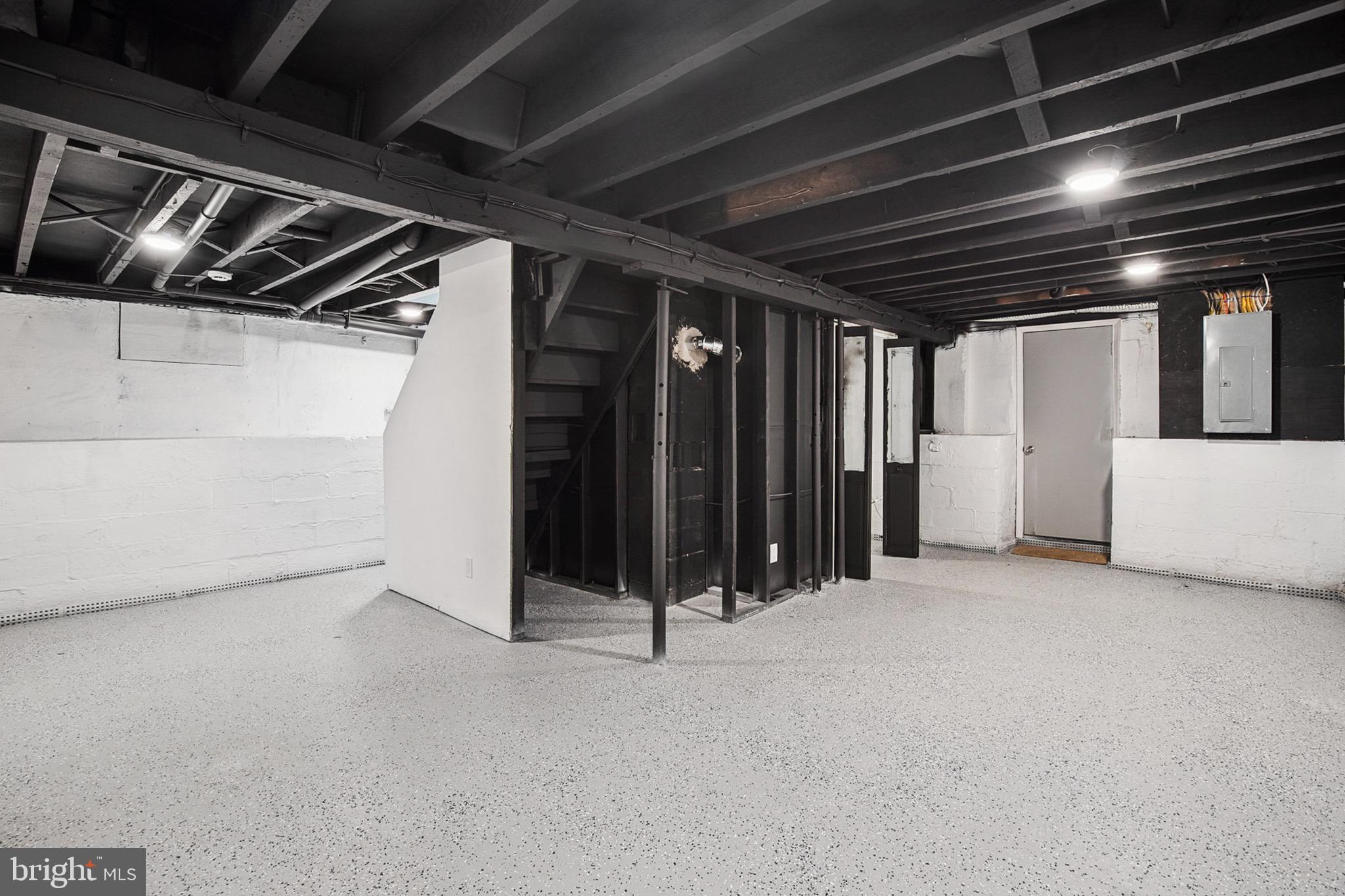 2501 North Point Road Dundalk, MD 21222 - Photo 23 of 28 a view of an empty room