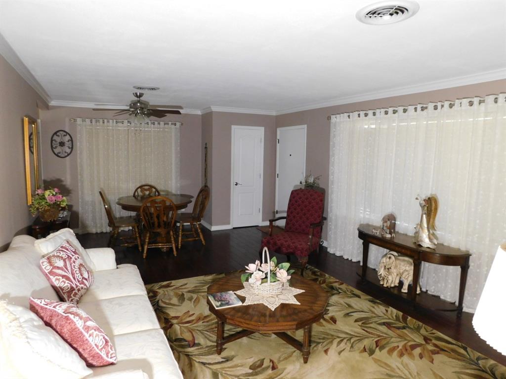 201 8th Street Southeast Springhill, LA 71075 - Photo 18 of 37