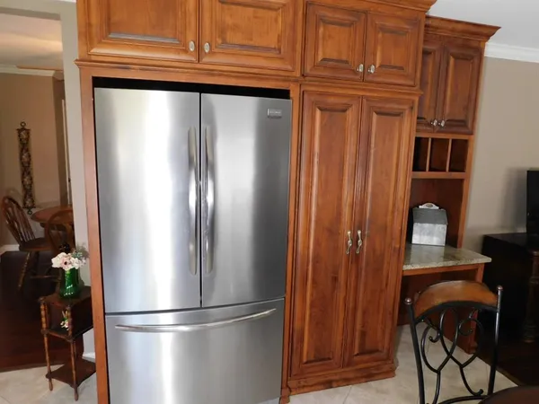 $129,900 | 201 8th Street Southeast, Springhill, LA 71075