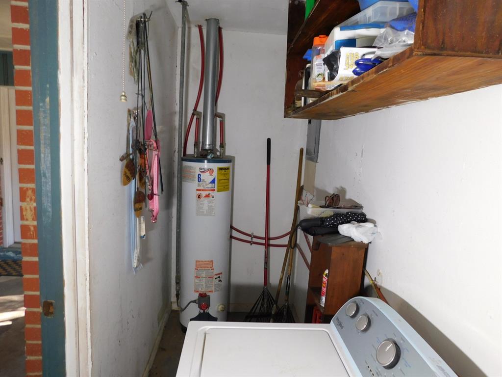 201 8th Street Southeast Springhill, LA 71075 - Photo 36 of 37