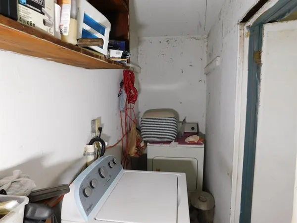 $129,900 | 201 8th Street Southeast, Springhill, LA 71075