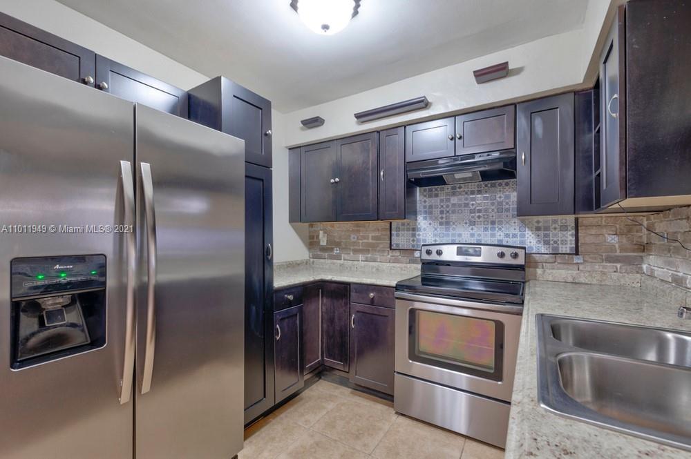 501 West Sample Road Deerfield Beach, FL 33064 - Photo 13 of 37