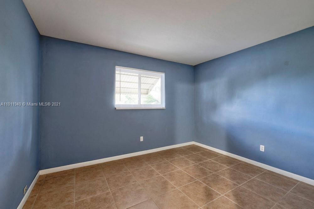 501 West Sample Road Deerfield Beach, FL 33064 - Photo 24 of 37