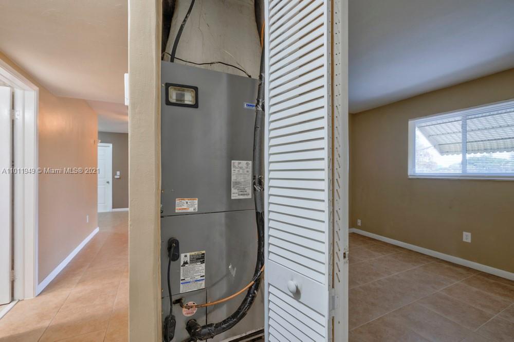 501 West Sample Road Deerfield Beach, FL 33064 - Photo 29 of 37