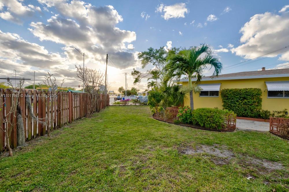 501 West Sample Road Deerfield Beach, FL 33064 - Photo 37 of 37