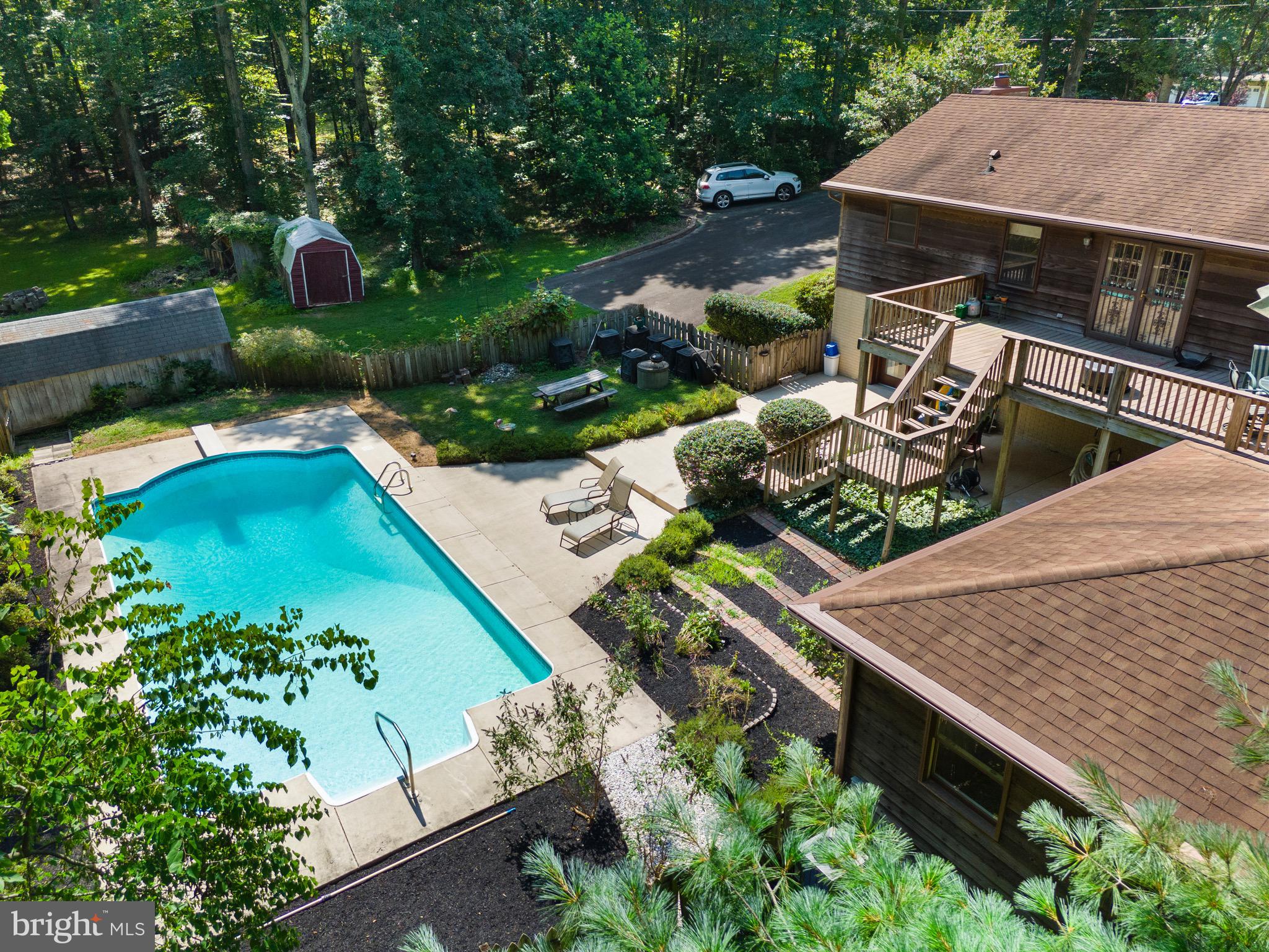 9600 Ritter Road Nokesville, VA 20181 - Photo 3 of 68 Cocktail time by the pool