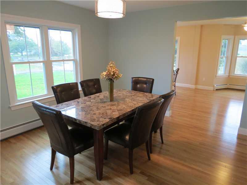 749 North Road Yarmouth, ME 04096 - Photo 2 of 12 Dining Room.