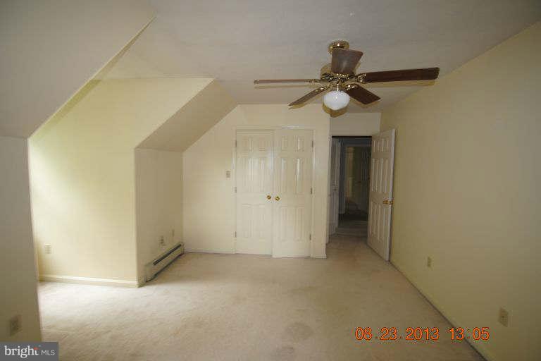 1632 Chestnut Grove Road Winchester, VA 22603 - Photo 14 of 20 Bedroom