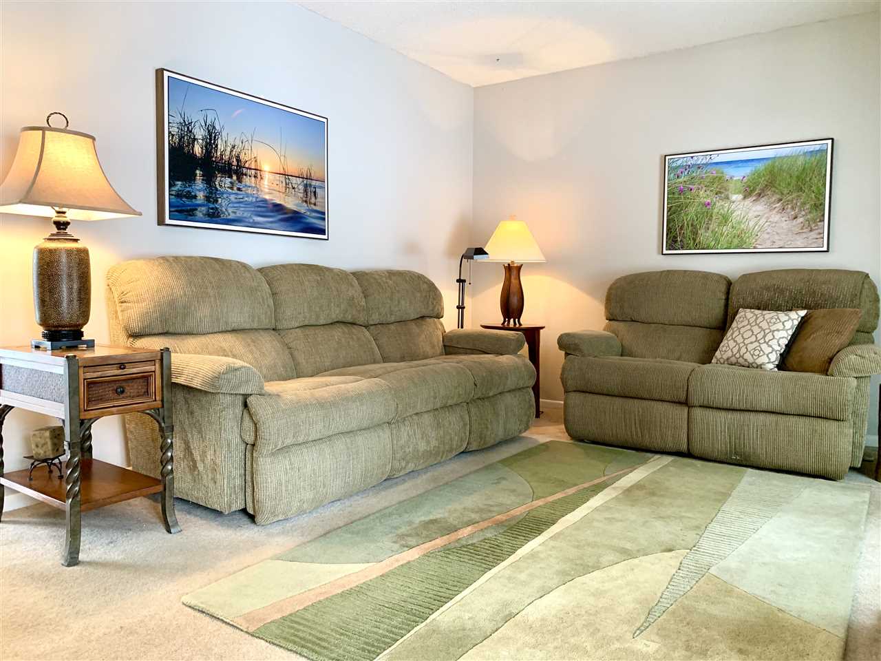 1578 Ridge View Court Traverse City, MI 49686 - Photo 3 of 42 1872373-2.JPG