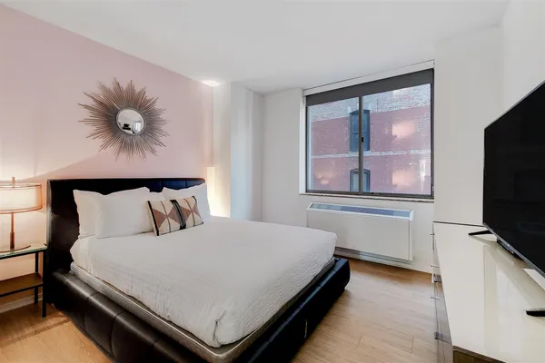 777 6th Avenue, Unit 10C | Chelsea