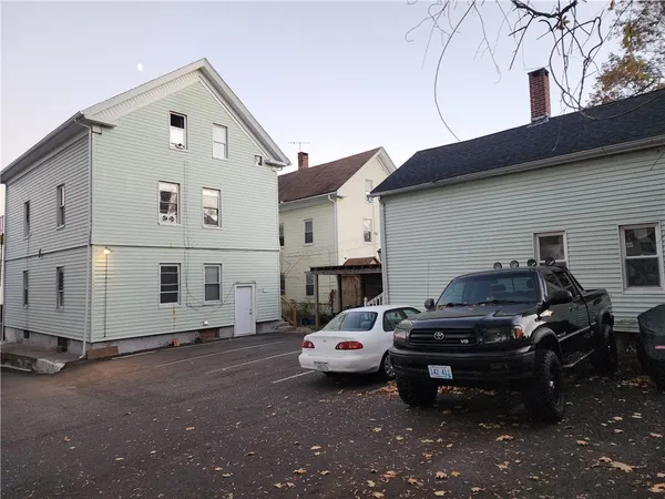 $729,900 | 132 Putnam Street, Providence, RI 02909