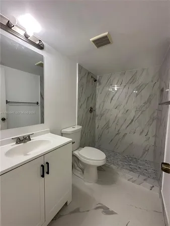 $1,790 | 3680 Southwest 60th Avenue, Unit 2, Davie, FL 33314