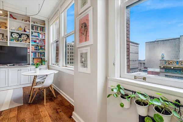 $149,500 | 10 North Main Street, Unit 602, Memphis, TN 38103