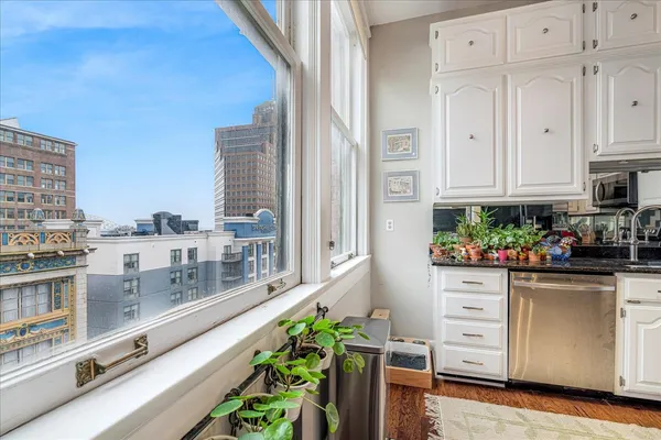 $149,500 | 10 North Main Street, Unit 602, Memphis, TN 38103