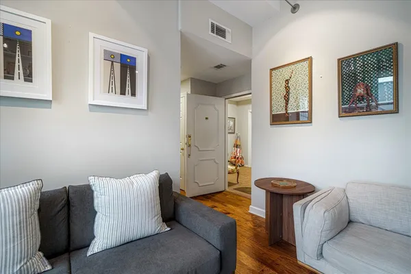 $149,500 | 10 North Main Street, Unit 602, Memphis, TN 38103