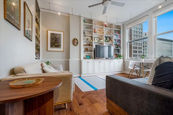 $149,500 | 10 North Main Street, Unit 602, Memphis, TN 38103