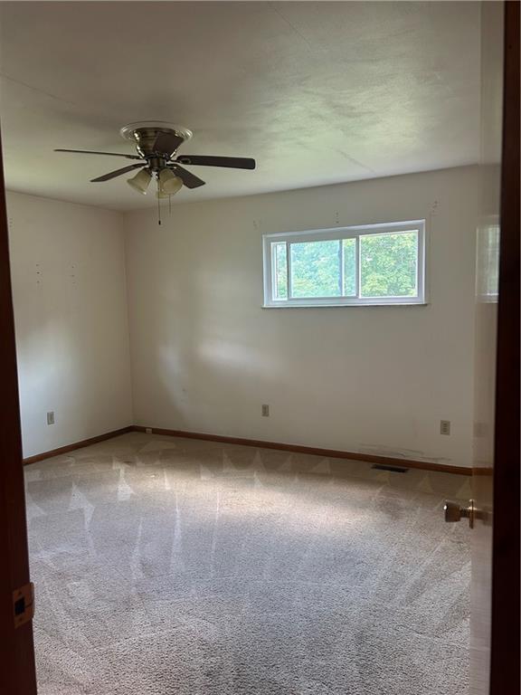138 Singer Way Ligonier, PA 15658 - Photo 8 of 14 Gallery Image 8