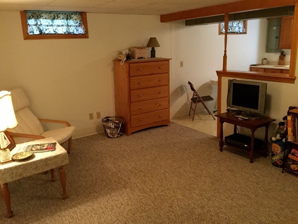 105 Fern Street Northampton, MA 01062 - Photo 11 of 18