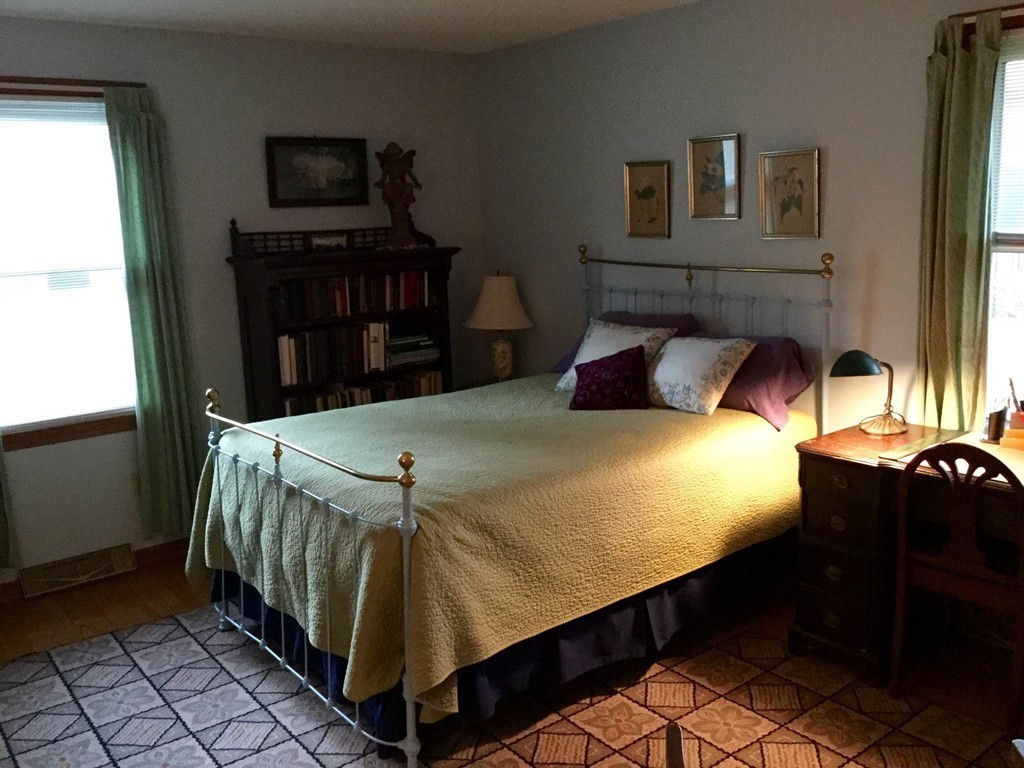 105 Fern Street Northampton, MA 01062 - Photo 6 of 18