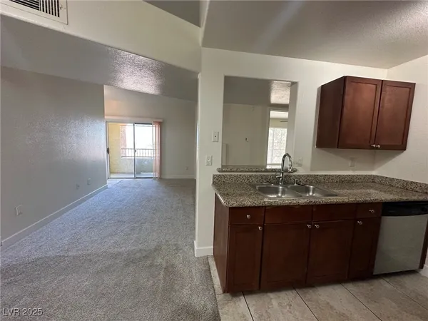 $1,375 | Undisclosed Address, Henderson, NV 89014