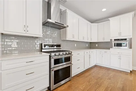 $1,045,000 | 4831 Lakewood Drive, Acworth, GA 30101