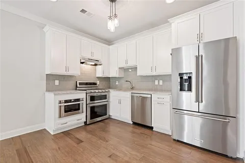 $1,045,000 | 4831 Lakewood Drive, Acworth, GA 30101