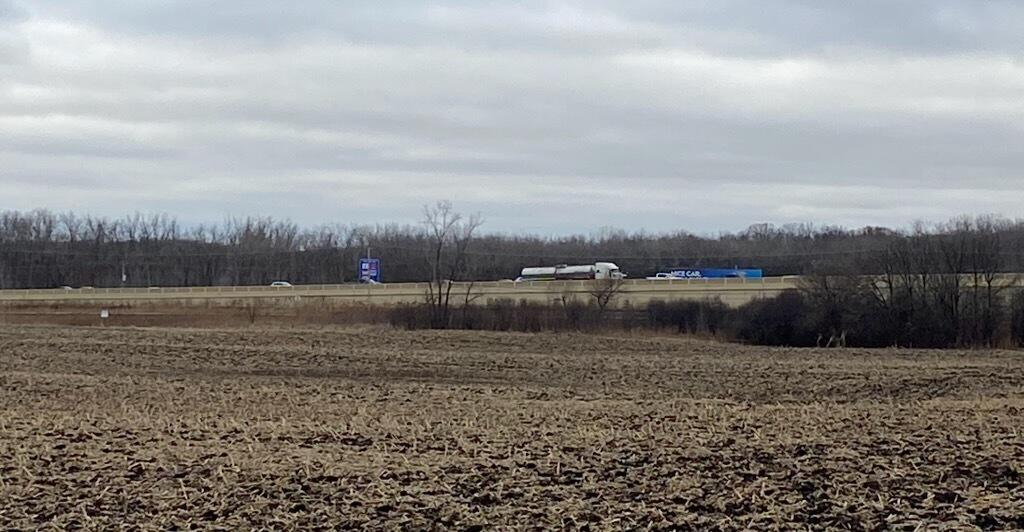 41 US Highway 41 Sturtevant, WI 53177 - Photo 2 of 6 557