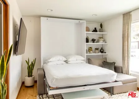 $2,195,000 | 512 Brooks Avenue, Unit 6, Venice, CA 90291