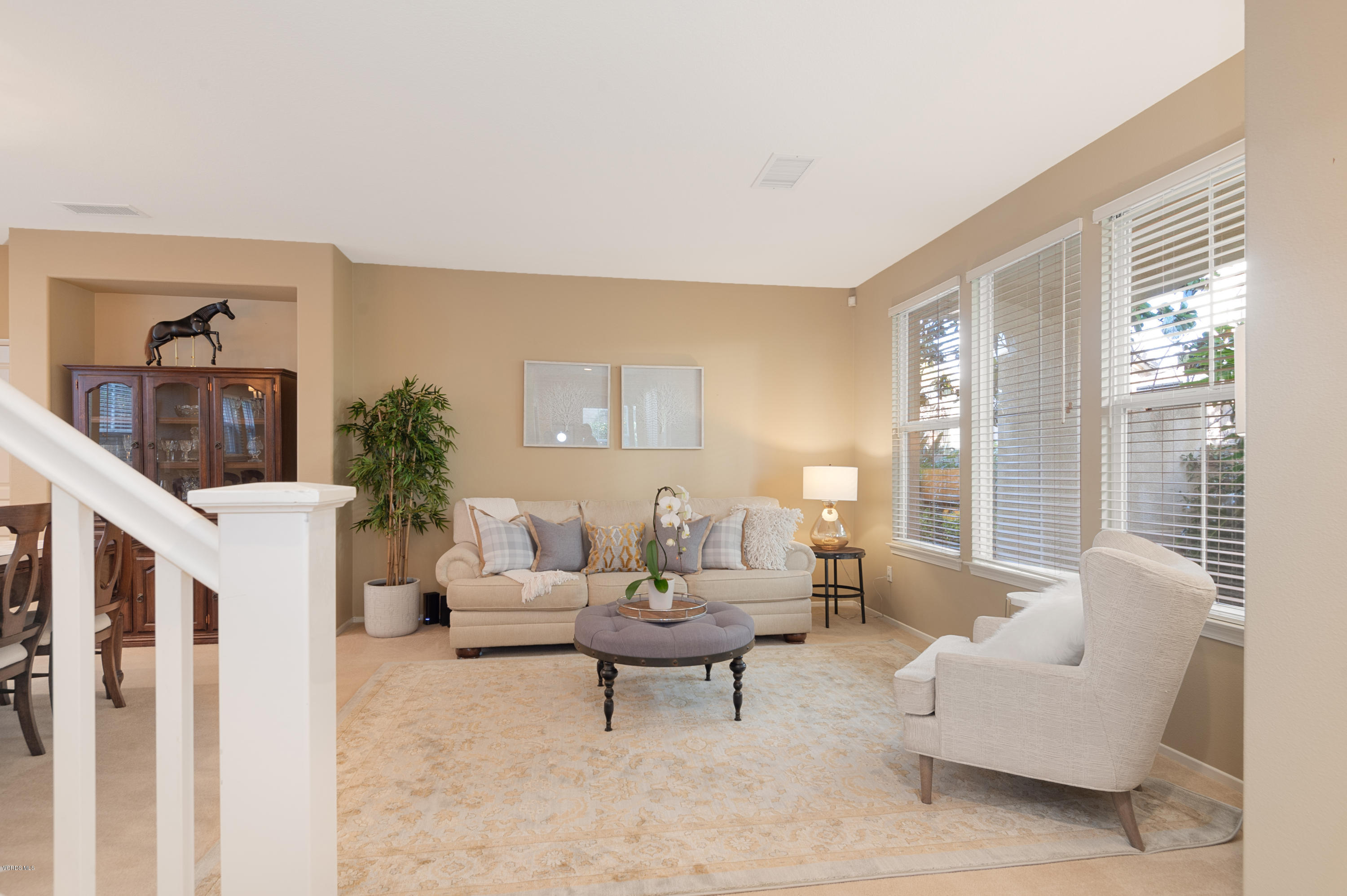 176 Park Hill Road Simi Valley, CA 93065 - Photo 14 of 32 lr 2 copy