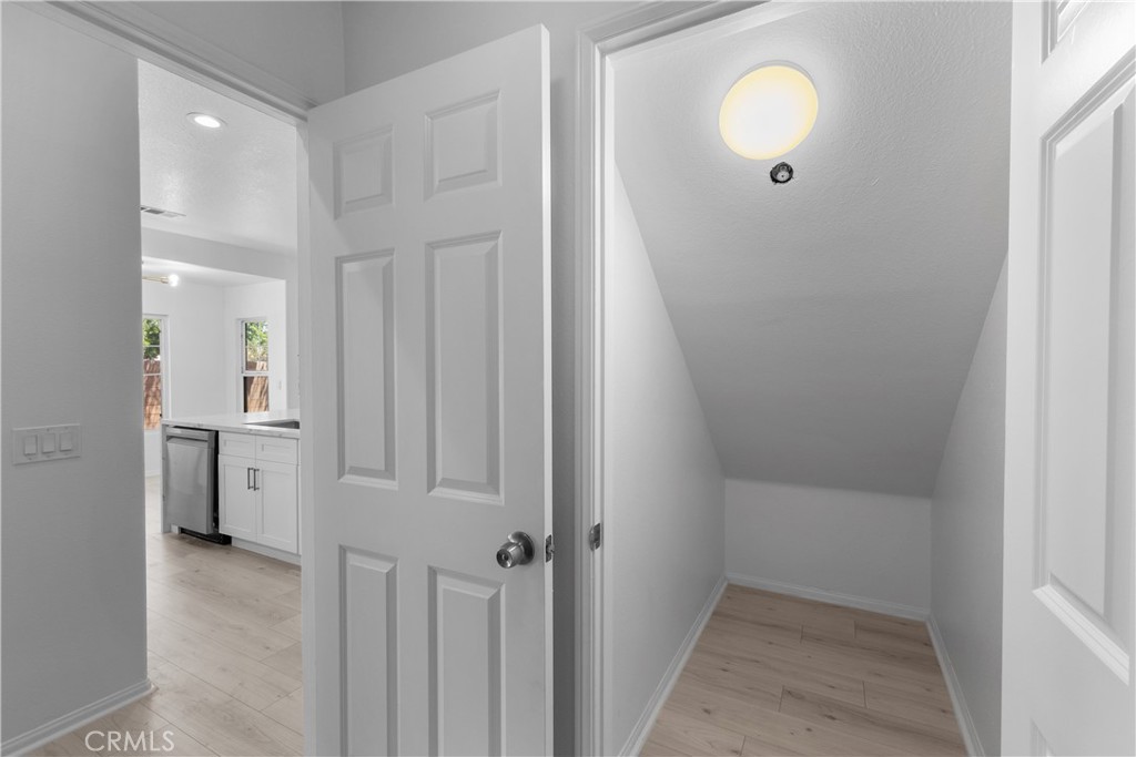 1271 Castledale Street Riverside, CA 92501 - Photo 26 of 54