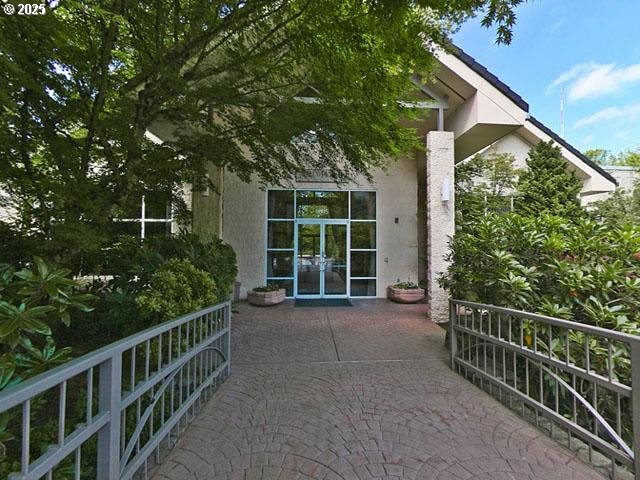 6685 West Burnside Street, Unit 324 Portland, OR 97225 - Photo 15 of 26