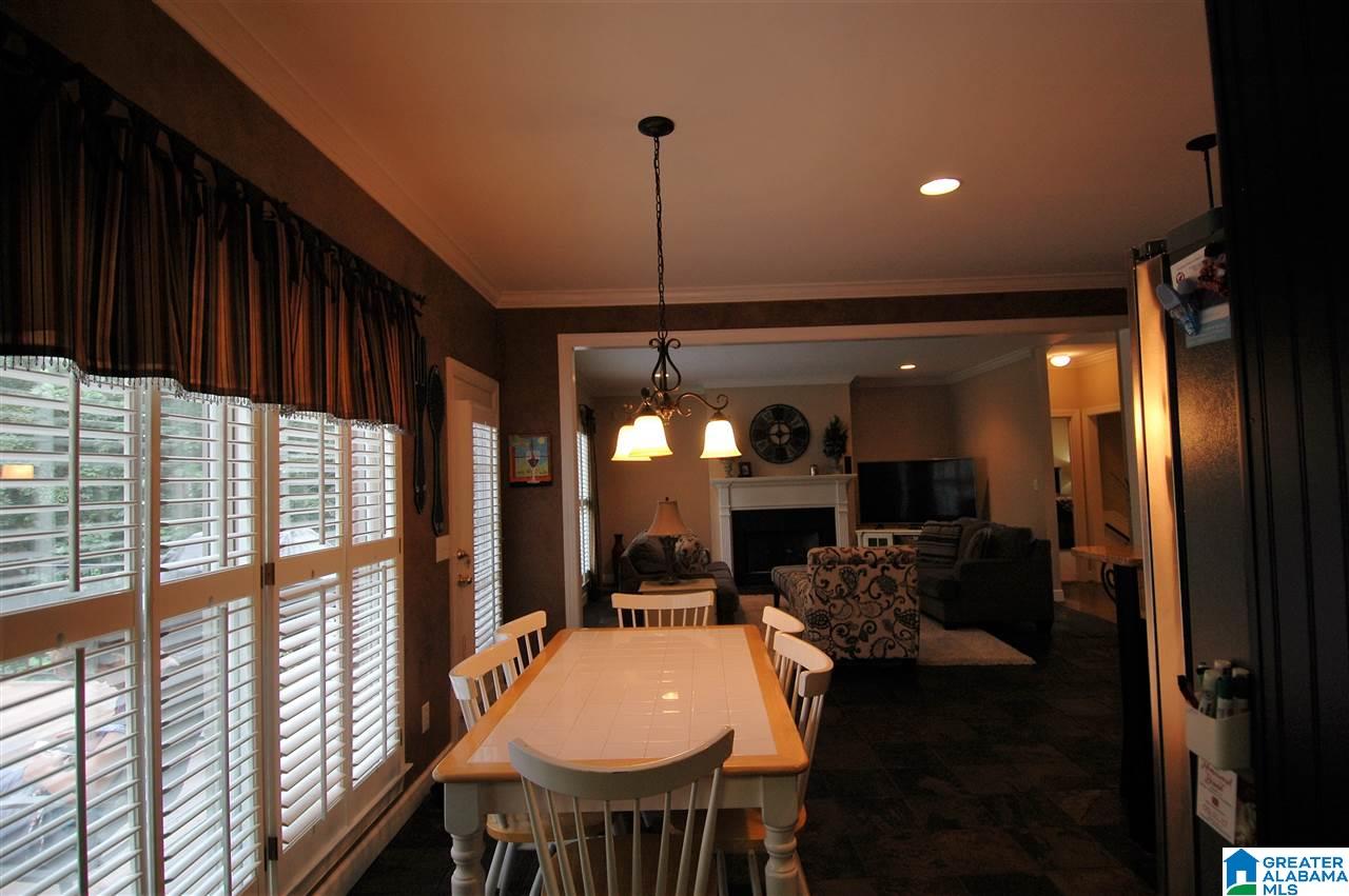 73 Maple Trace Hoover, AL 35244 - Photo 10 of 50