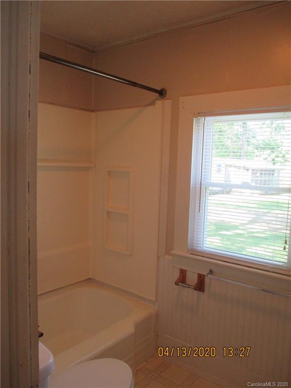 100 Ross Road York, SC 29745 - Photo 10 of 26 Gallery Image 10