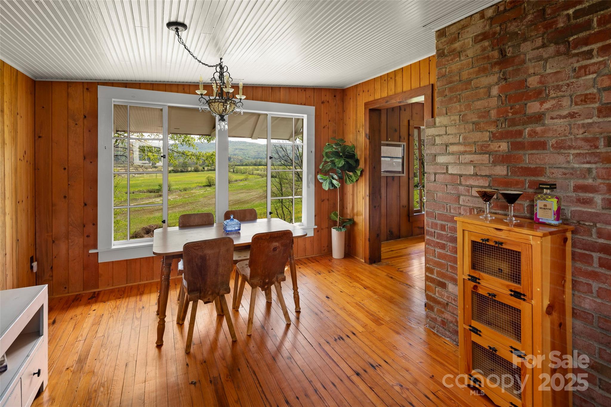 139 Neely Road Brevard, NC 28712 - Photo 16 of 43 Gallery Image 16