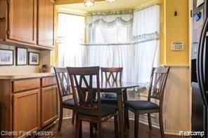 13957 Stahelin Road Detroit, MI 48223 - Photo 5 of 12 Kitchen nook