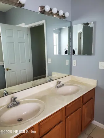 $2,600 | 1042 Briarcreek Road, Jacksonville, FL 32225