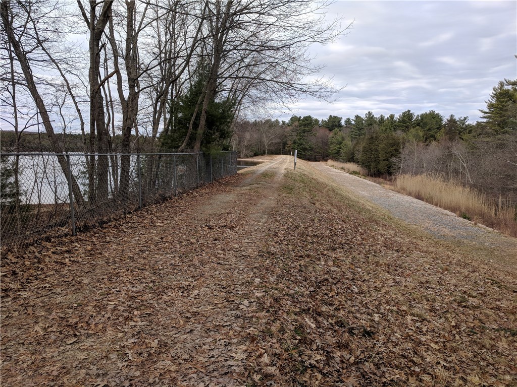 1660 Flat River Road Coventry, RI 02816 - Photo 9 of 11