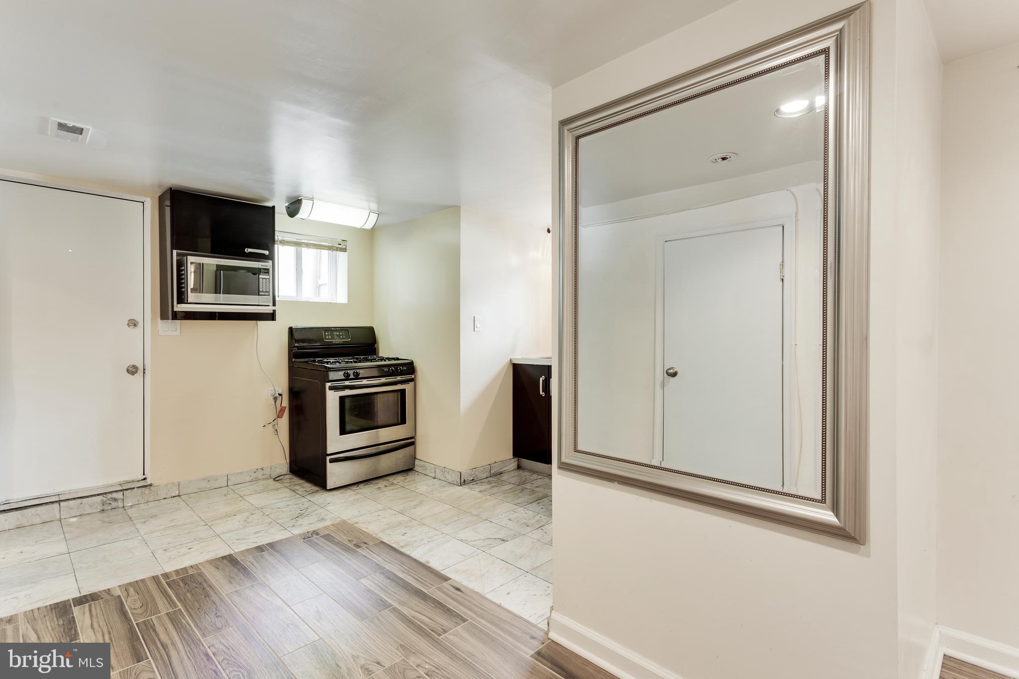 1252 E Street Northeast Washington, DC 20002 - Photo 7 of 14