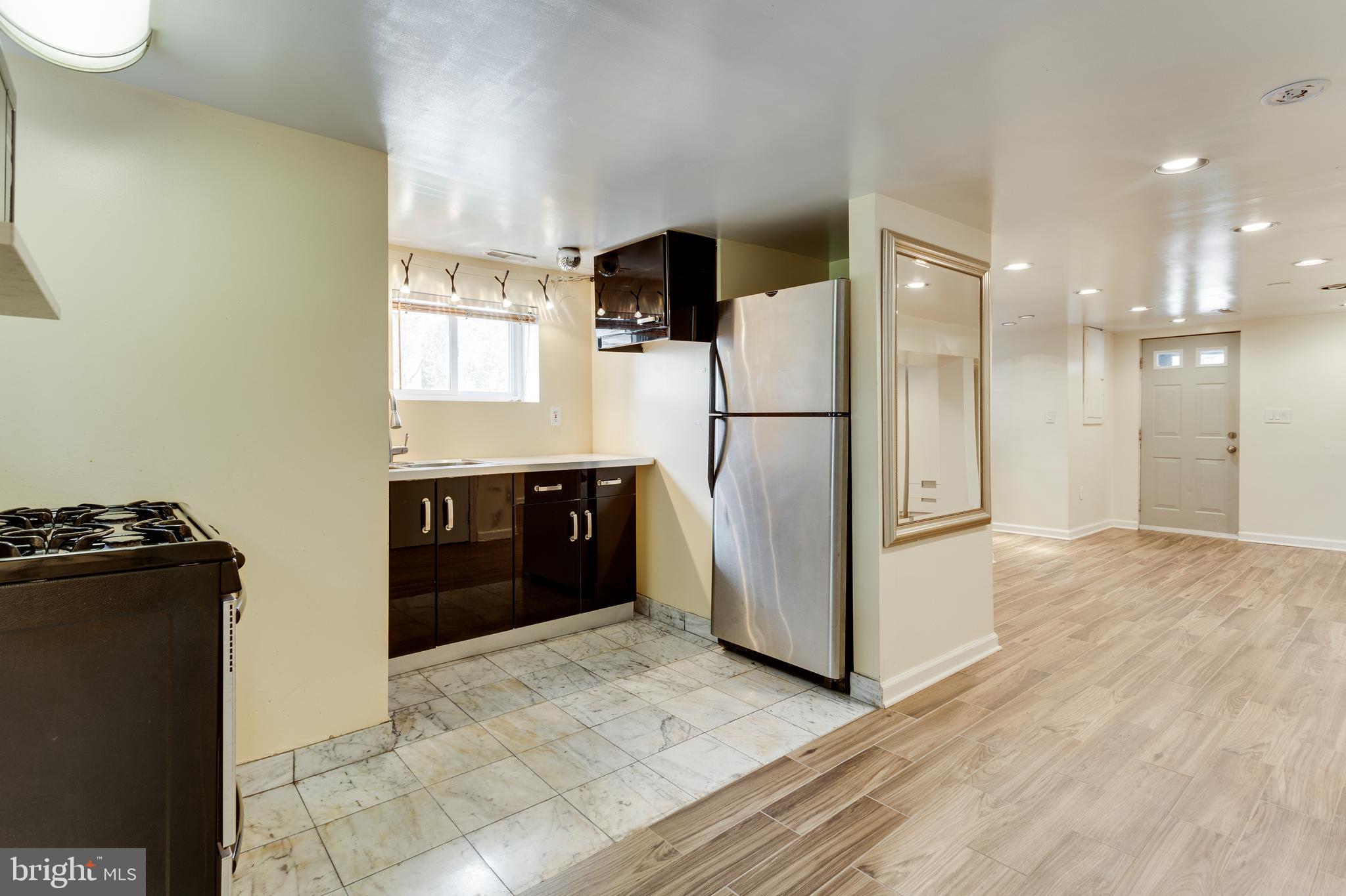 1252 E Street Northeast Washington, DC 20002 - Photo 8 of 14