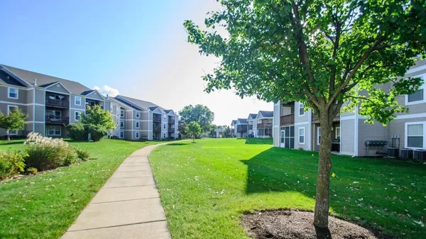 $1,750 | 1419 Millbrook Trail, Ann Arbor, MI 48108