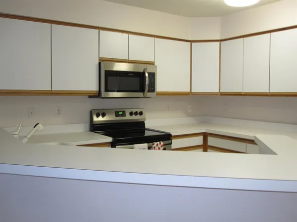 $1,750 | 1419 Millbrook Trail, Ann Arbor, MI 48108